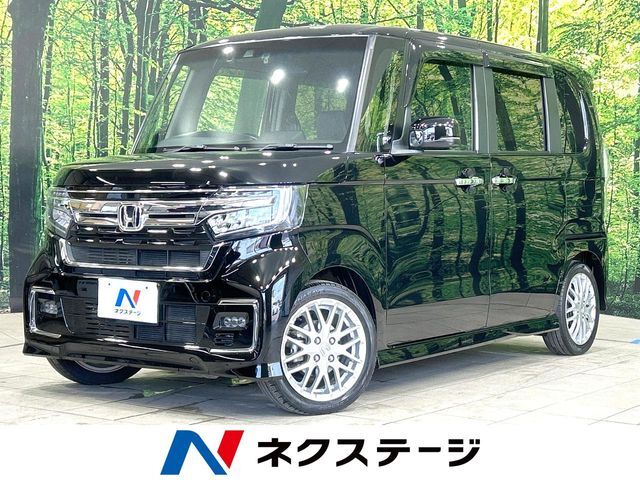 衝突軽減装置　アダプティブクルーズ　ハーフレザーシート　ドラレコ