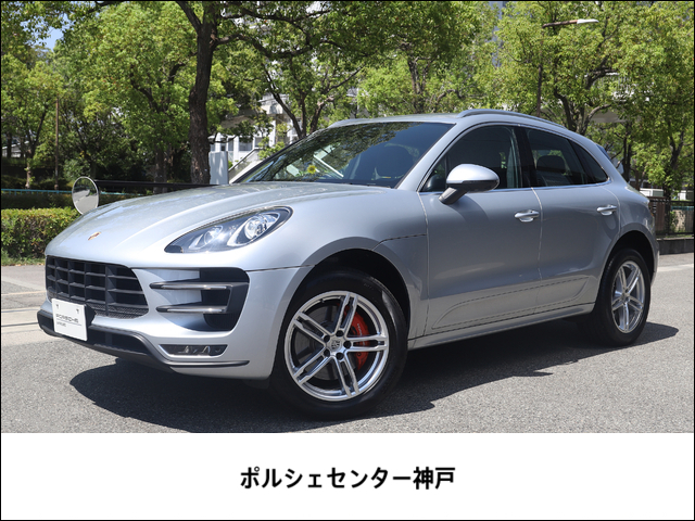 ガラスコーティング施工付　2017年式　マカン　PDK　RHD　入庫しました。