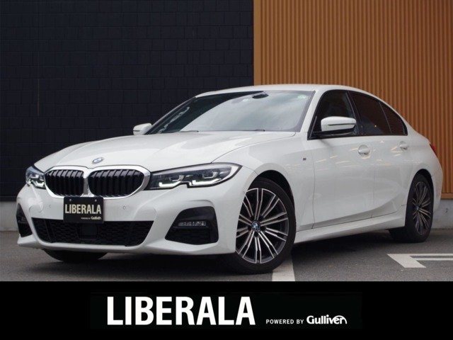 ブラックハーフレザーシート アダプティブクルーズコントロール インテリジェントセーフティ CarPlay パークディスタンスコントロール ブラインドスポットモニター バックカメラ 純正ナビ ETC ワイヤレス充電