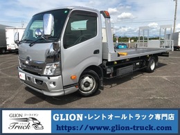 日野自動車 デュトロ AT車・2.9t積・固縛装置・電動ゲート ・PCS付・積載車　埋式タイヤ固縛装置　タ