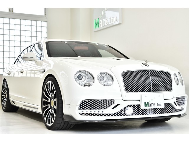 ベントレー フライングスパー 6.0 W12 正規ディーラー車 MANSORYエアロ MANSORYボンネット オプション＆カスタム1000 MANSORY22インチホイール レッドレザー 左ハンドル