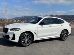 BMW X4 xドライブ20d Mスポーツ ディーゼルターボ 4WD パノラマサンルーフ　20インチAW　ACC