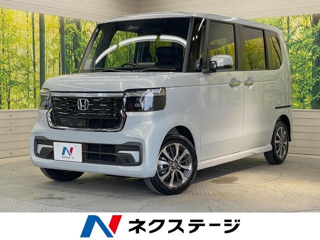 届出済未使用車　衝突軽減装置　パワースライドドア　アダプティブクルコン
