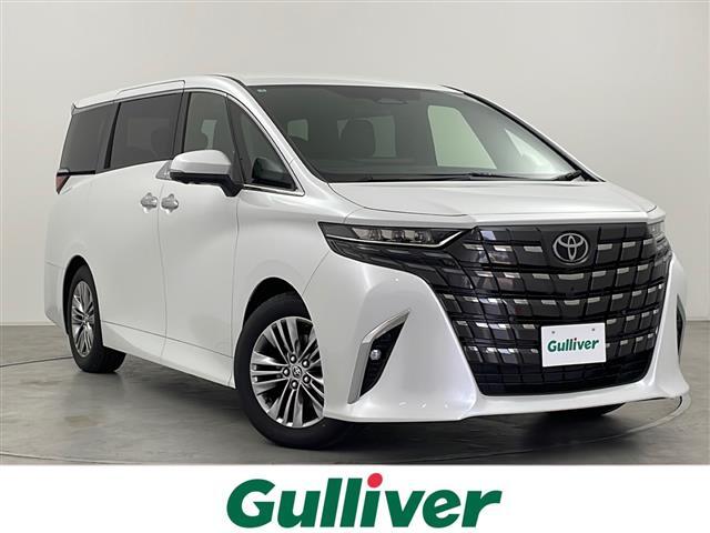 登録済未使用車　左右独立ムーンルーフ　純正13.2型有機EL後席モニター　ヘッドアップディスプレイ　純正14型ナビ　デジタルインナーミラー　置くだけ充電器　スペアタイヤ　全周囲カメラ　BSM　禁煙