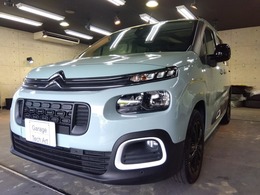 シトロエン ベルランゴ シャイン ディーゼルターボ パノラミックガラスルーフ 障害物センサー