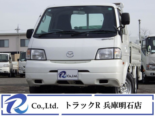荷台266×157×38　外寸459×169×191車両総重量3.5t未満　新普通免許証　4ナンバー　エンジン型式　L8　1800cc　保証付　小型　トラック