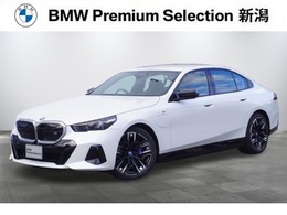 BMW i5 M60 xドライブ 4WD ACC　トップビュー　ヘッドアップD　Harman