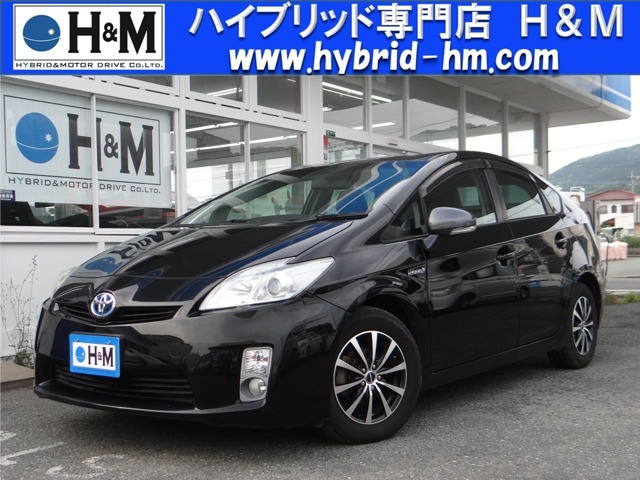 ハイブリッド専門店のH＆Mが自信を持ってお勧めする1台です！ハイブリットカーは特殊な車ではありません。頭の良い故障の少ない車です。耐久走行距離もタクシーなどで使われるくらい走れる車両です。