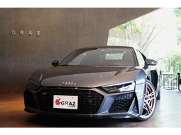アウディ R8 V10 パフォーマンス 5.2 FSI クワトロ 4WD B＆O 拡張デコラティブカーボンパネル