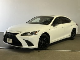 レクサス ES 300h Fスポーツ 
