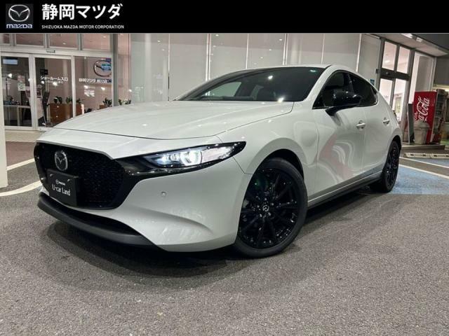 当社で試乗車として使用していた、人気のMAZDA3が入荷いたしました！！