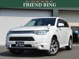 三菱 アウトランダーPHEV 2.0 G 4WD プッシュスタート・レーダークルーズ