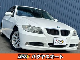 BMW 3シリーズ 320i 走行16000キロ　修復歴無し　ディーラー車