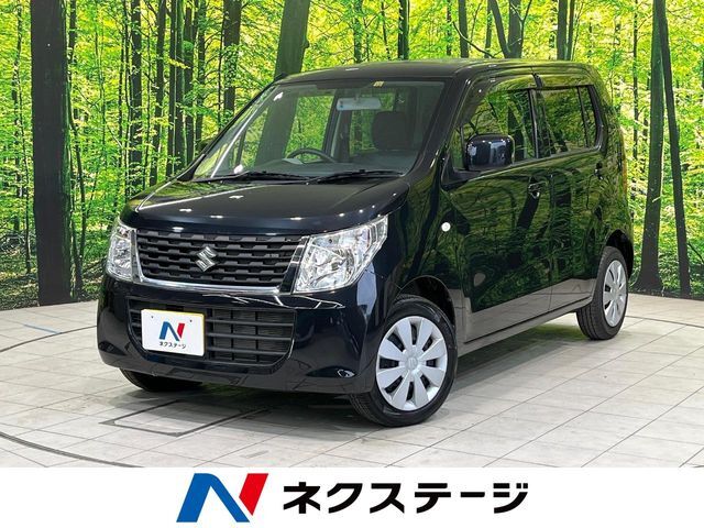 禁煙車　シートヒーター　オートエアコン　アイドリングストップ