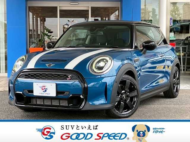 R3年式MINI3ドアクーパーS入庫！希少なアイランドブルー！お問い合わせは、052-773-4092後藤まで！ 純正ナビ　バックカメラ　アダクティブクルーズコントロール　ミラーETC　衝突軽減ブレーキ　コンフォートアクセス