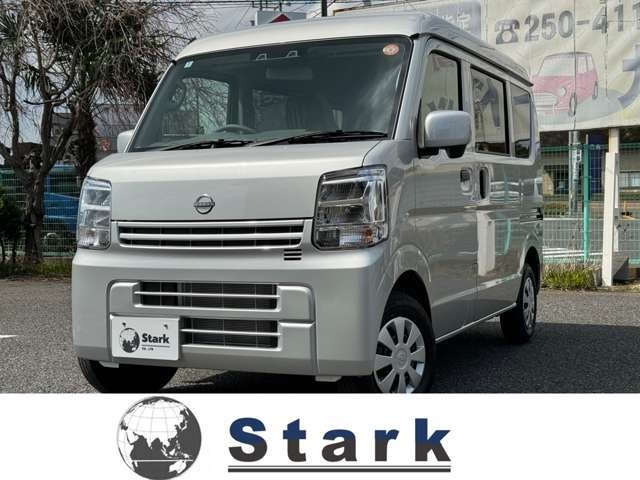 シートヒーター、追突防止、アイドリングストップ、コーナーセンサー、USB、登録済未使用車