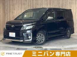 トヨタ ヴォクシー 2.0 ZS サンルーフ 9型ナビ 後席モニタ 両側電動