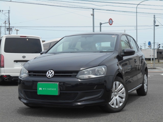 初めましてエムズガレージです♪今回はとっておきの上質車をカーセンサーというインターネット広告を使って皆様にご紹介させて頂きますので、どうぞ最後までお付き合い宜しくお願い致しますm(__)m