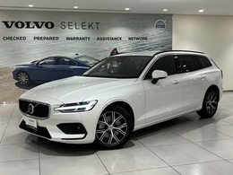 ボルボ V60 プラス B4 