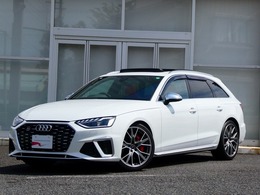 アウディ S4アバント 3.0 4WD サンルーフ　スポーツデフ　　ダイナミック