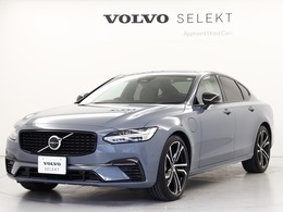 ボルボ S90 リチャージ アルティメット T8 AWD プラグイン ハイブリッド 4WD 