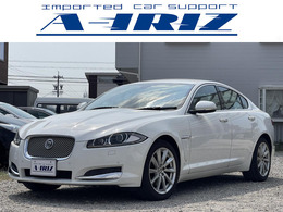 ジャガー XF 2.0 プレミアム ラグジュアリー 禁煙車　黒革　ナビ　バックカメラ　ETC