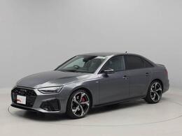 アウディ A4 Sライン コンペティション プラス 4WD 元当社内使用車　ブラックスタイリング