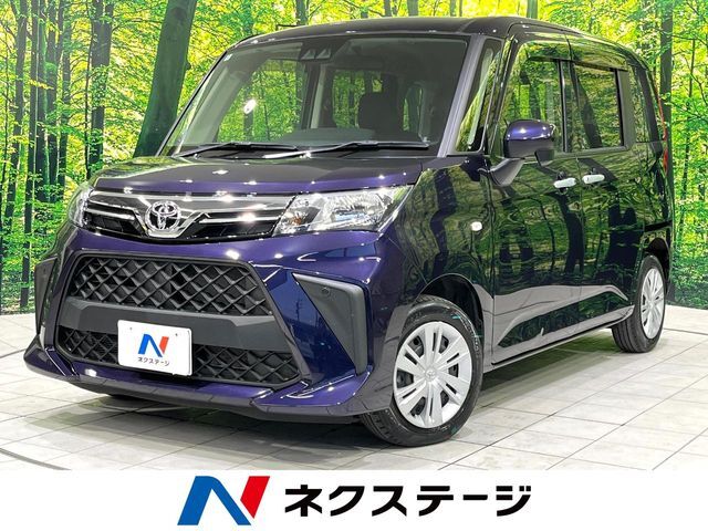 純正9型ディスプレイ　電動ドア　バックカメラ　衝突軽減　コーナーセンサー