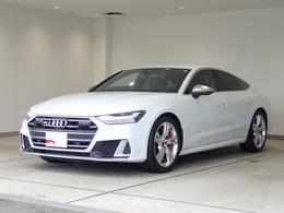 アウディ S7スポーツバック 2.9 4WD 正規ディーラー認定中古車　ワンオーナー