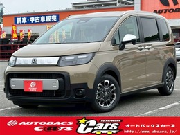 ホンダ フリード 1.5 e:HEV クロスター 登録済未使用車　6人乗り　リアクーラー