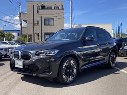 BMW iX3 Mスポーツ 全方位モニター サンルーフ パワーシート