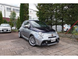 アバルト 695Cリヴァーレ キャンパストツプ 5MT　限定車
