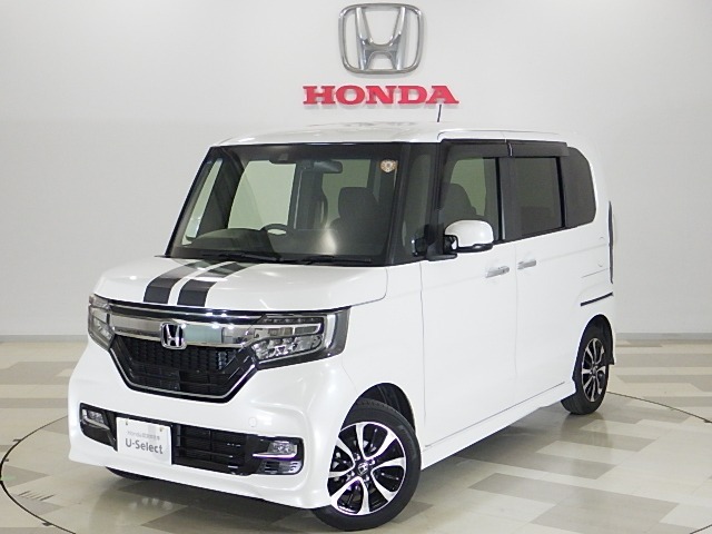 当社下取りの1オーナー車です！7インチナビやバックカメラ・両側電動ドア等快適装備充実なお買い得車です！人気のデカール付きカッコイイ1台ですね！もちろん当社下取りで禁煙車の良質車です！