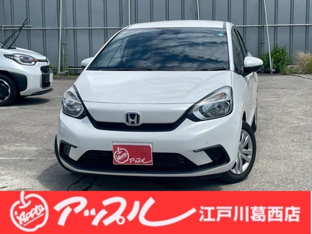 R3年式フィット入庫しました！現車確認の場合事前連絡頂ければ幸いです。