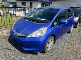 ホンダ フィットハイブリッド 1.3 スマートセレクション スマートキー　ナビ　CD　オートエアコン