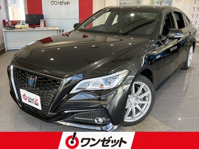 禁煙車　パノラミックビューモニター　AC100V　トヨタセーフティセンス　レーダークルーズ　クリアランスソナー　黒本革エアシート　メモリパワーシート　3眼LEDヘッドライト　ブラインドスポットモニター