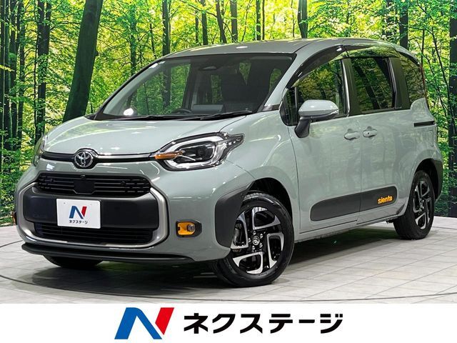 4WD　禁煙車　衝突軽減　寒冷地仕様　12型後席モニター　両側電動ドア