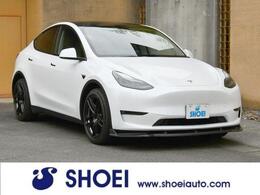 テスラ モデルY モデルYロングレンジAWD ガラスルーフ20インチホイールオールブラ