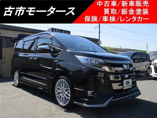 当店は在庫車両を豊富に取り揃えております！この車両は展示場にない場合がございますので、ご来店の際は一度ご連絡ください♪ご連絡お待ちいたしております！！