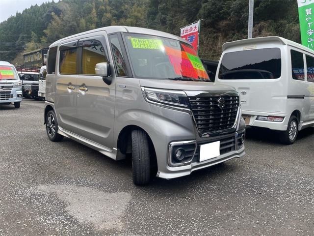 軽自動車、軽トラ、大型ダンプ、キャンピングカーまで多数取り揃えておりますので（展示車100台以上！）お探しのお車が見つかると思います！お気軽にご来店くださいませ☆★