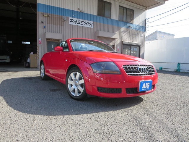 美車　オートローン金利2.9％から　コンデイションの良いTTロードスター入庫致しました。ボディ状態良好・クリア剥げ塗装褪せありません。オートローン金利1.9％から