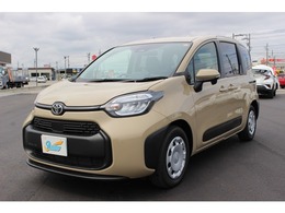 トヨタ シエンタ ハイブリッド 1.5 X 登録済未使用車　スマートキー