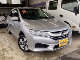 ホンダ グレイス 1.5 ハイブリッド DX 4WD 社外メモリーナビ ETC ドラレコ