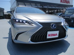 レクサス ES 300h バージョンL ヘッドアップ　レーダークルーズ