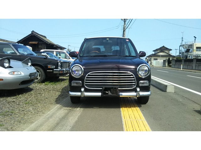 お支払い総額の中には車検、12ヶ月点検整備、登録費用（県外は別途2万円）、その他車検に関係する箇所の部品交換、修理、調整等の料金は含んでますのでご安心くださいi。色替車原色赤。次へ→