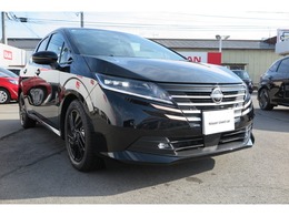 日産 ノート 1.2 X 90周年記念車 