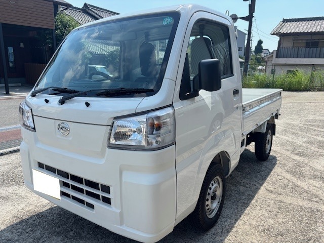 ハイゼット入荷いたしました♪人気のカラーです！是非この後のお写真も見てください♪
