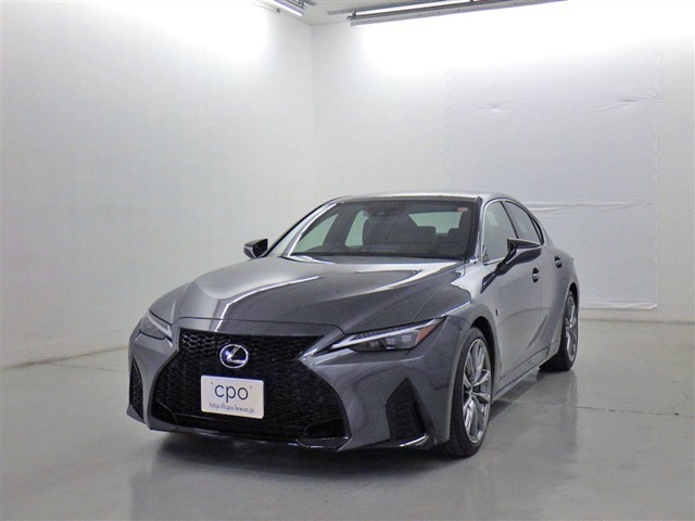 「IS300 F SPORT」入荷いたしました。ボディーカラーは“ソニッククロム”です。