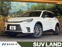 R7　トヨタ　レクサス　LBX