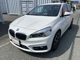 BMW 2シリーズアクティブツアラー 218i ラグジュアリー ブレーキサポート　純正ナビ　Bカメラ